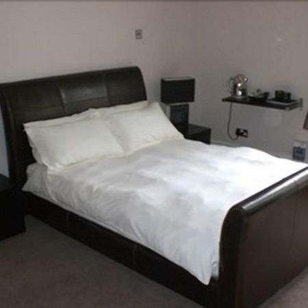 The Amblehurst Hotel Сейл Екстер'єр фото